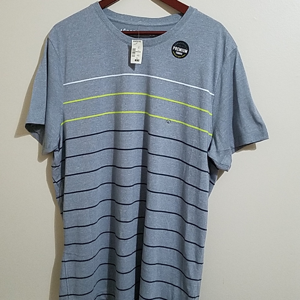 Aeropostale tshirt